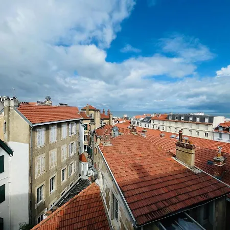 Centre - Halles - Rue Victor Hugo Appartement *