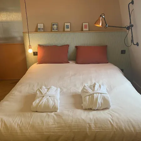 Centre - Halles - Rue Victor Hugo Biarritz