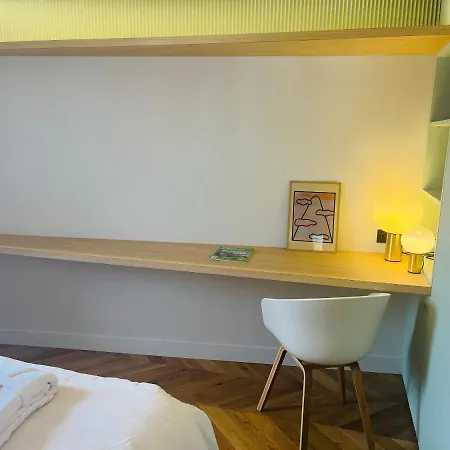 Centre - Halles - Rue Victor Hugo * Biarritz